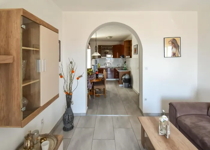 Apartment Mily Baska Voda